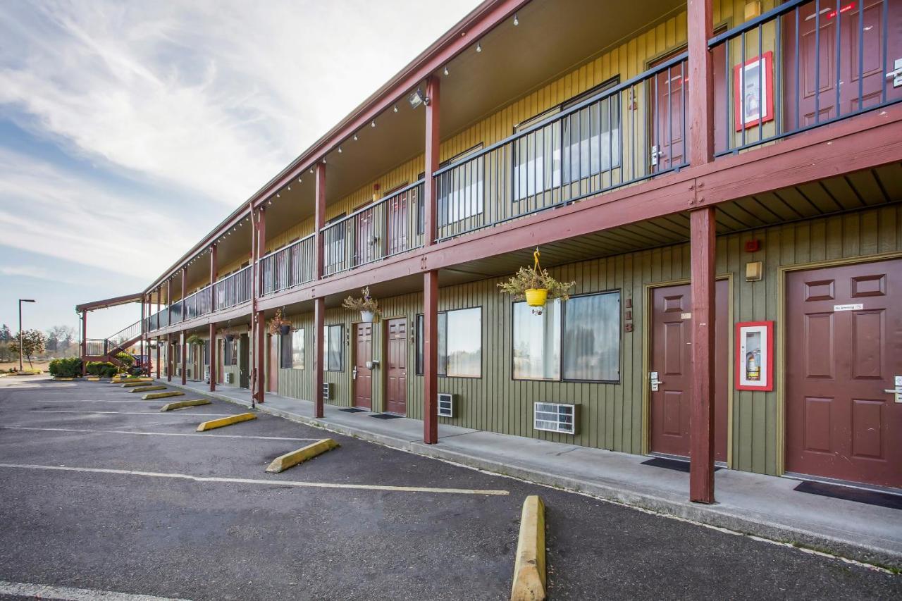 Arlington Motor Inn Exterior foto